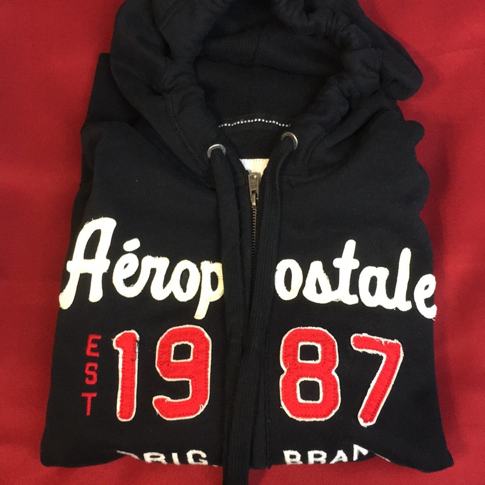 Black Aeropostale hoodie
